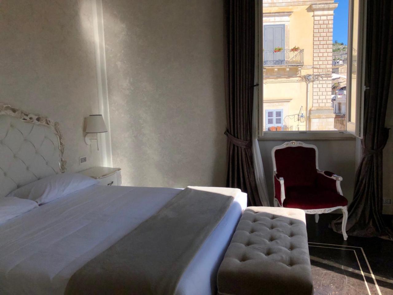 Hotel Palazzo Favacchio - Patanè à Scicli Extérieur photo